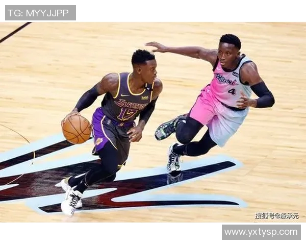 湖人对热火精彩对决回顾11月19号比赛录像分析与亮点总结 湖人对热火精彩对决回顾11月19号比赛录像分析与亮点总结